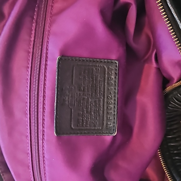 COACH black leather bag - Picture 4 of 4